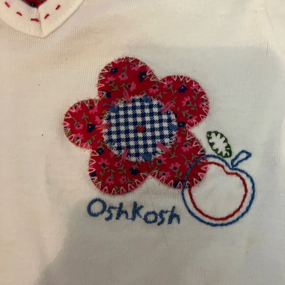 Vintage 2000s OshKosh 2T shirt short